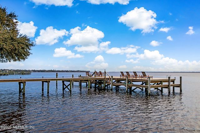 834 CEDAR Street 834, Jacksonville, FL 32207