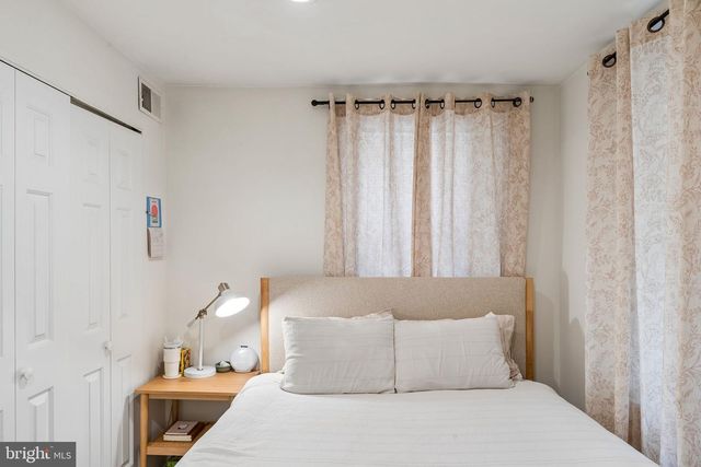 1217 MASSACHUSETTS AVE SE, Washington, DC 20003