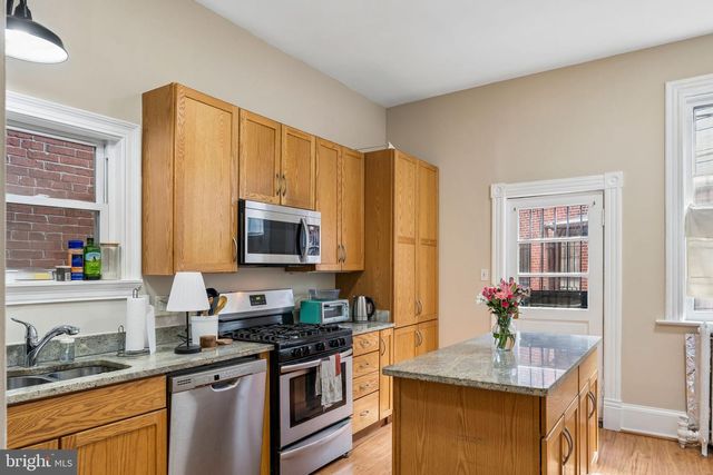 1217 MASSACHUSETTS AVE SE, Washington, DC 20003