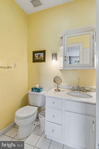 1217 MASSACHUSETTS AVE SE, Washington, DC 20003