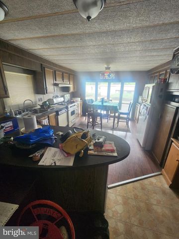 507 CLEVELAND AVE, Williamstown, NJ 08094