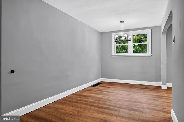 902 TAYLOR DR, Folcroft, PA 19032