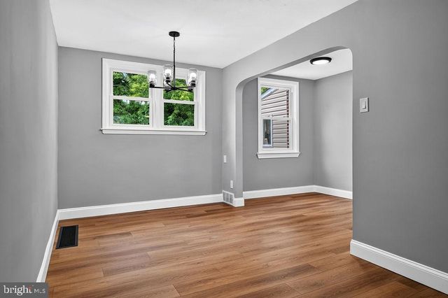 902 TAYLOR DR, Folcroft, PA 19032
