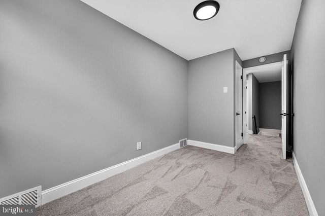 902 TAYLOR DR, Folcroft, PA 19032