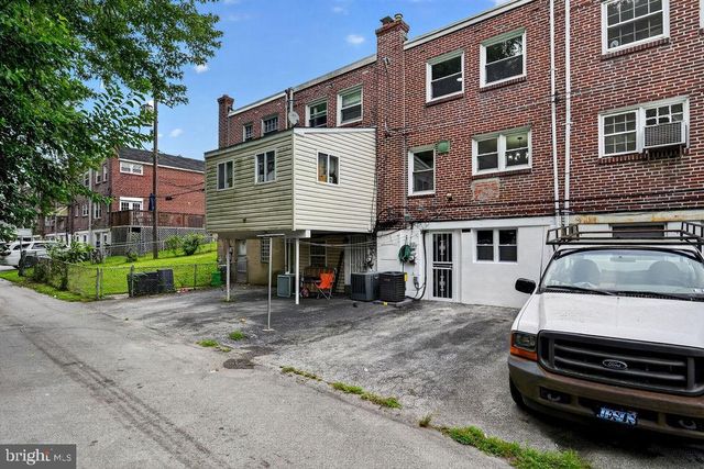 902 TAYLOR DR, Folcroft, PA 19032