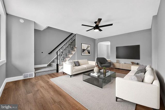 902 TAYLOR DR, Folcroft, PA 19032