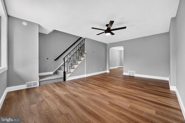 902 TAYLOR DR, Folcroft, PA 19032