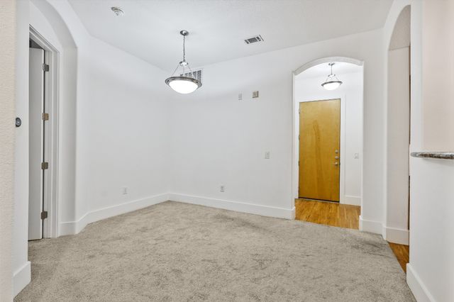 2600 Hillsboro Pike Apt 233, Nashville, TN 37212