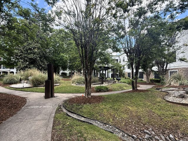 2600 Hillsboro Pike Apt 233, Nashville, TN 37212