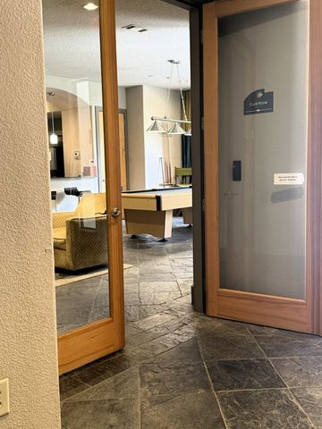 2600 Hillsboro Pike Apt 233, Nashville, TN 37212