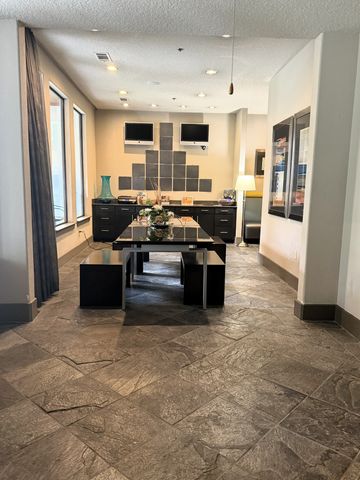 2600 Hillsboro Pike Apt 233, Nashville, TN 37212
