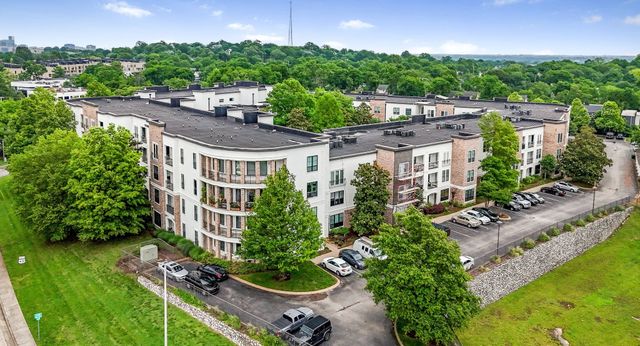 2600 Hillsboro Pike Apt 233, Nashville, TN 37212