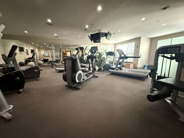 2600 Hillsboro Pike Apt 233, Nashville, TN 37212