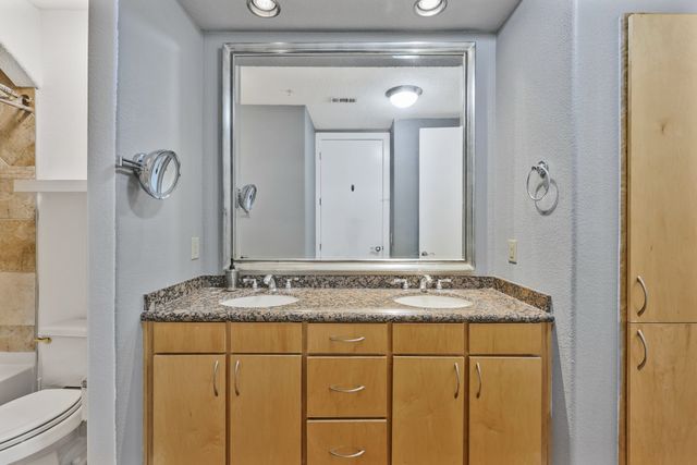2600 Hillsboro Pike Apt 233, Nashville, TN 37212