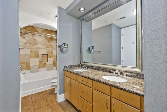 2600 Hillsboro Pike Apt 233, Nashville, TN 37212