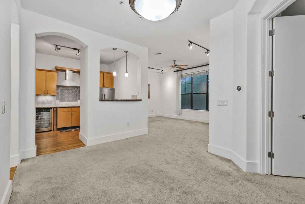 2600 Hillsboro Pike Apt 233, Nashville, TN 37212