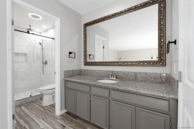 5837 Jeffries Ranch, Oceanside, CA 92057