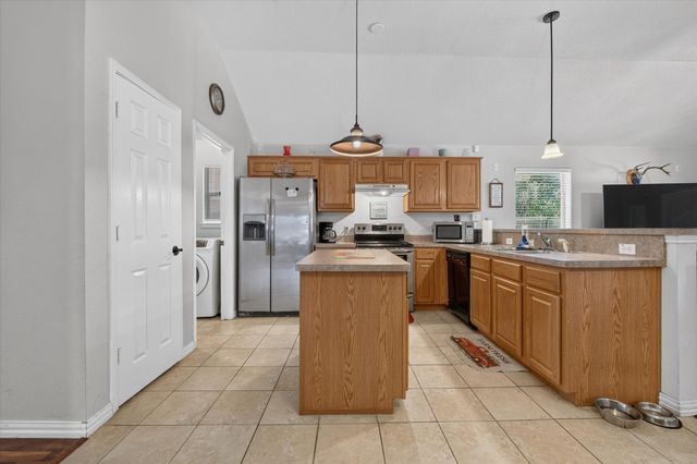 1144 Park Glen, Crowley, TX 76036