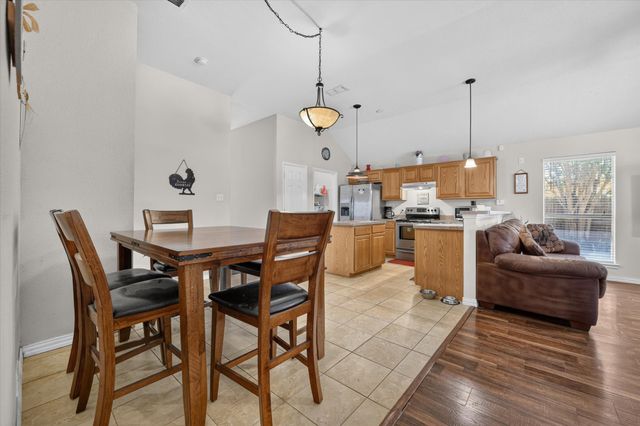 1144 Park Glen, Crowley, TX 76036
