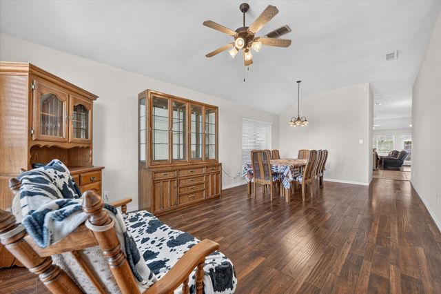 1144 Park Glen, Crowley, TX 76036