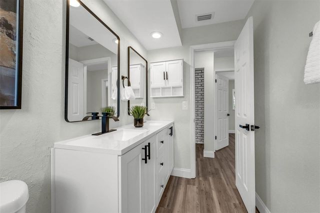 112 DES PINAR LANE, Longwood, FL 32750