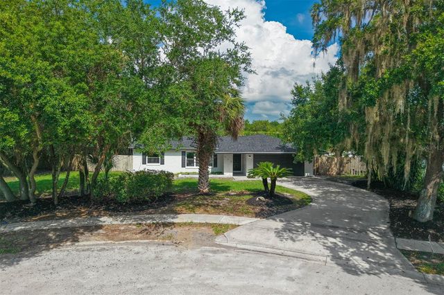 112 DES PINAR LANE, Longwood, FL 32750