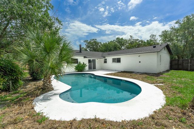 112 DES PINAR LANE, Longwood, FL 32750