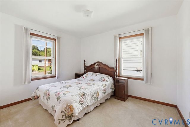 625 Pinehurst Ave, Colonial Heights, VA 23834