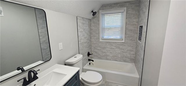 13013 Bristol Avenue, Grandview, MO 64030