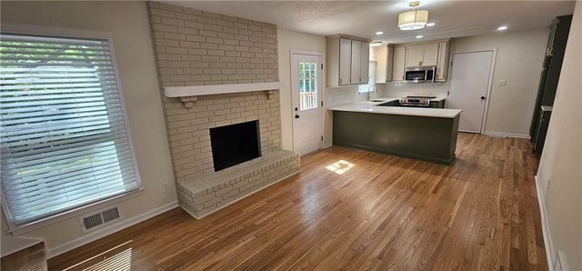 13013 Bristol Avenue, Grandview, MO 64030