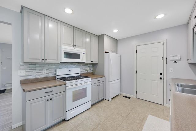 10632 Wren Street NW, Coon Rapids, MN 55433