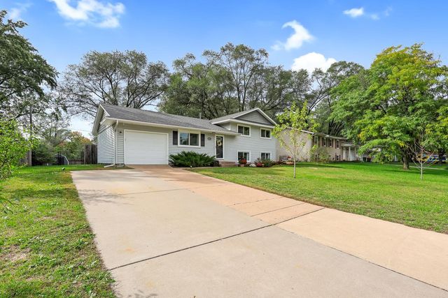 10632 Wren Street NW, Coon Rapids, MN 55433