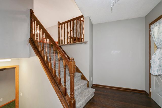 9143 James Avenue N, Brooklyn Park, MN 55444