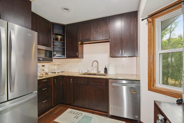 9143 James Avenue N, Brooklyn Park, MN 55444