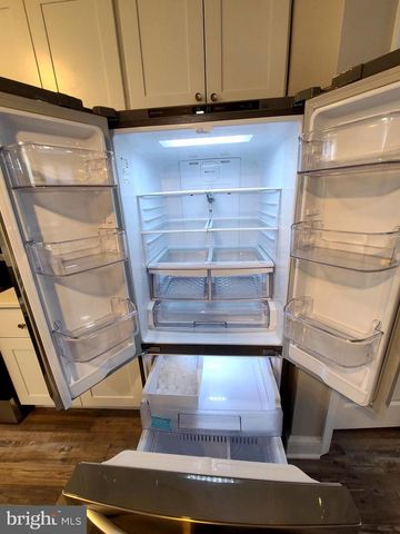 4715 DARTFORD AVE, Baltimore, MD 21229