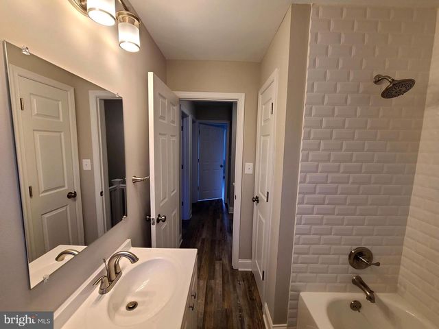 4715 DARTFORD AVE, Baltimore, MD 21229