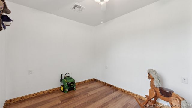 25301 E 330 Road, Chelsea, OK 74016
