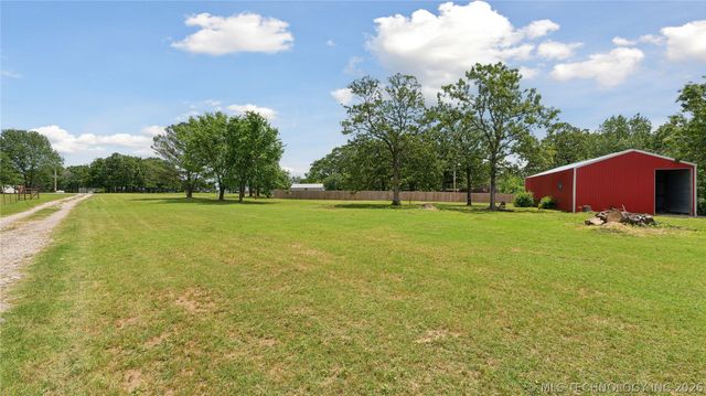 25301 E 330 Road, Chelsea, OK 74016