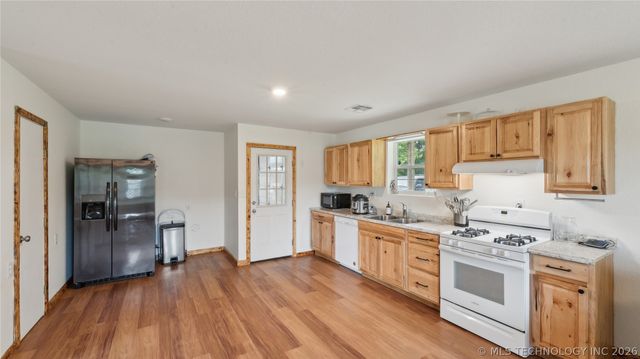 25301 E 330 Road, Chelsea, OK 74016