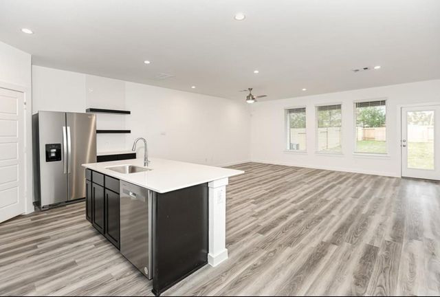 3021 Skyline Mesa Drive, Houston, TX 77047