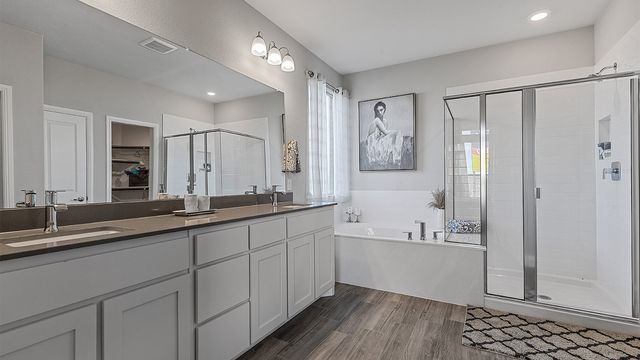 6881 BRAHMAN Drive, Arlington, TX 76001