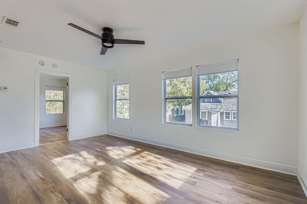 1013 E 3rd ST B, Austin, TX 78702