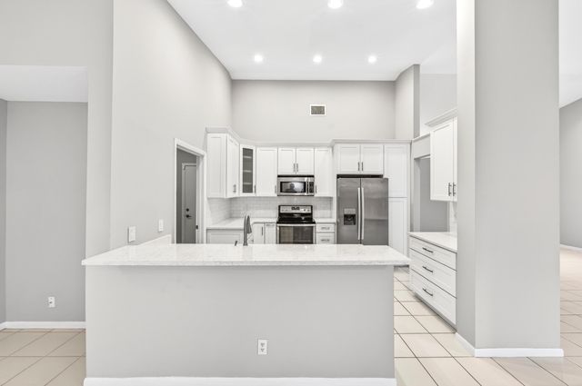 17212 Balboa Point Way, Boca Raton, FL 33487