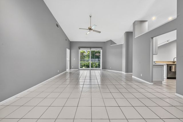 17212 Balboa Point Way, Boca Raton, FL 33487