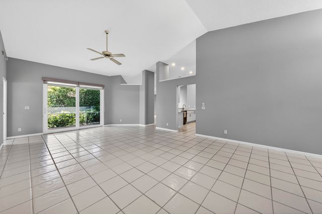17212 Balboa Point Way, Boca Raton, FL 33487