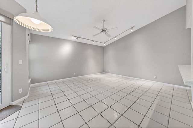17212 Balboa Point Way, Boca Raton, FL 33487