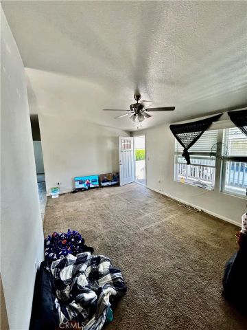 2205 W Acacia 155, Hemet, CA 92545