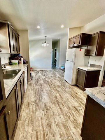 2205 W Acacia 155, Hemet, CA 92545