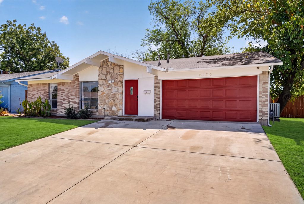 2130 Bowie Drive, Carrollton, TX 75006 — photo 3