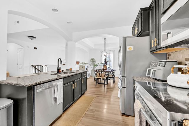 1838 Patricia Dr, Clarksville, TN 37040